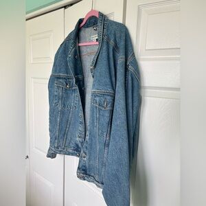 Banana Republic Medium Wash Denim Jacket